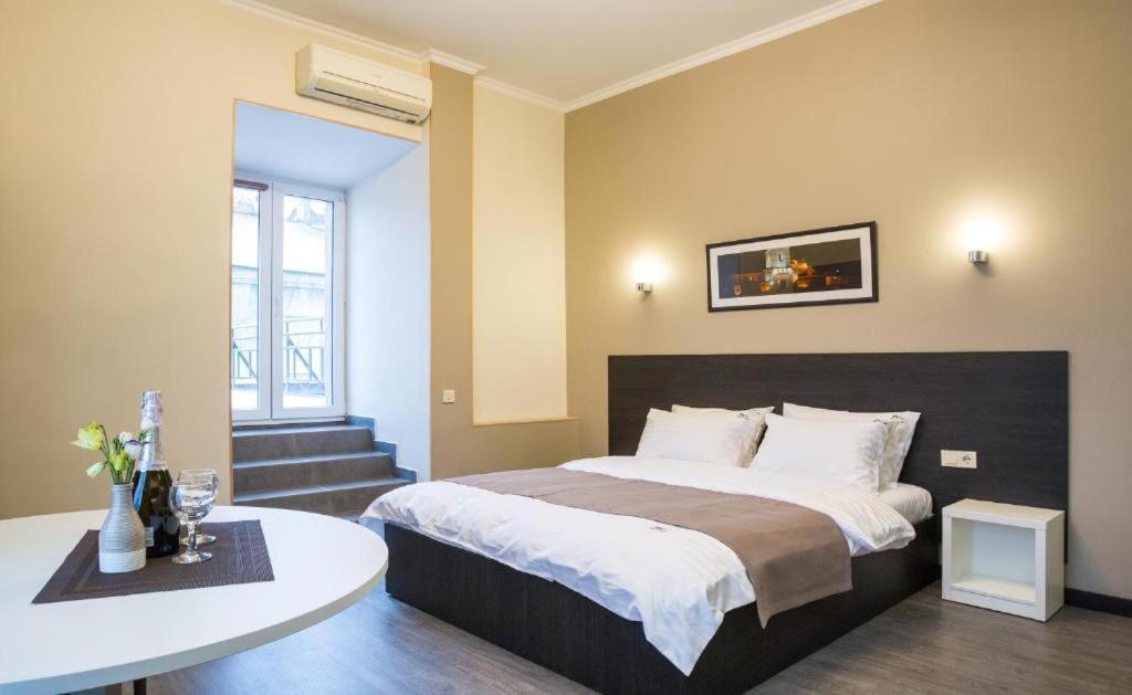 Khreshchatyk Apart Hotel 911 Kiev Dış mekan fotoğraf